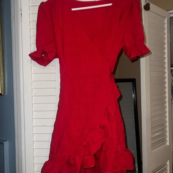 Size M, wrap dress from Shein - Picture 1 of 2